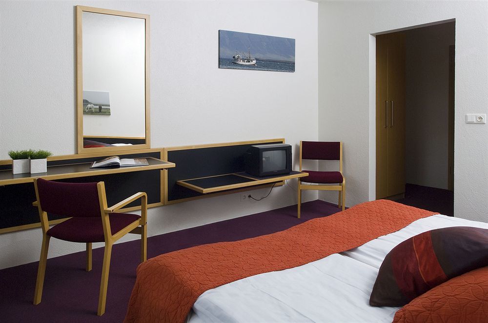 Hotel Varmahlid Вармахлид Экстерьер фото